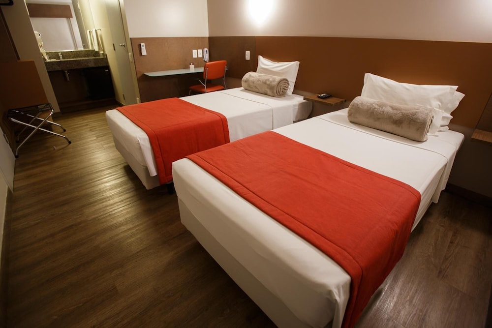 Hotel Bleev Curitiba Batel 18/57