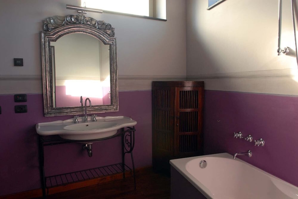 Castello Di Pontebosio Luxury Resort 46/50