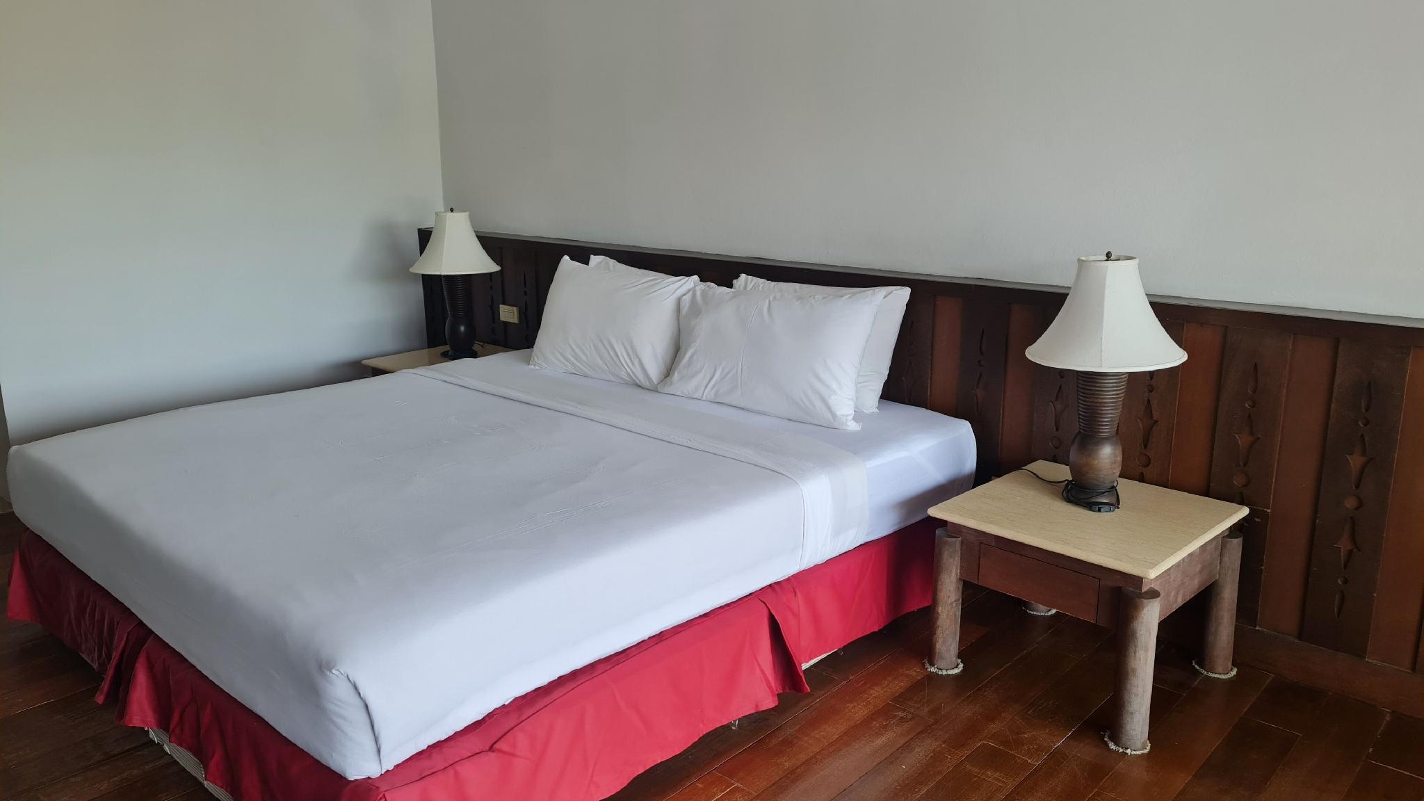 Standard, Double Bed
