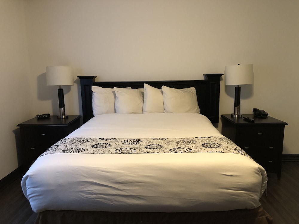 Monastery Spa And Suites By The Leaside Group 17/50