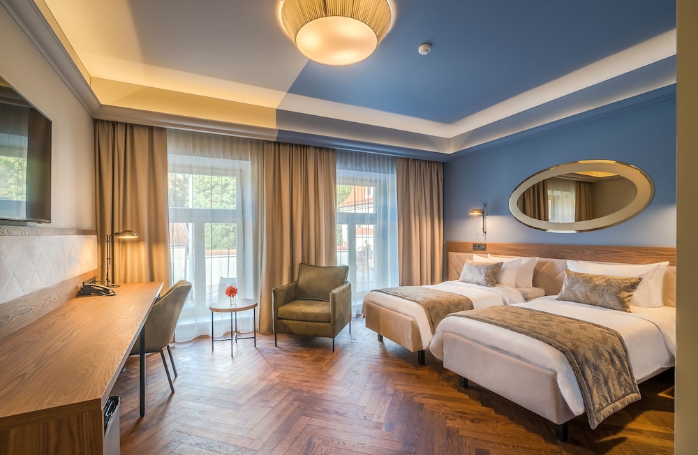 Hotel Vilnia 27/36