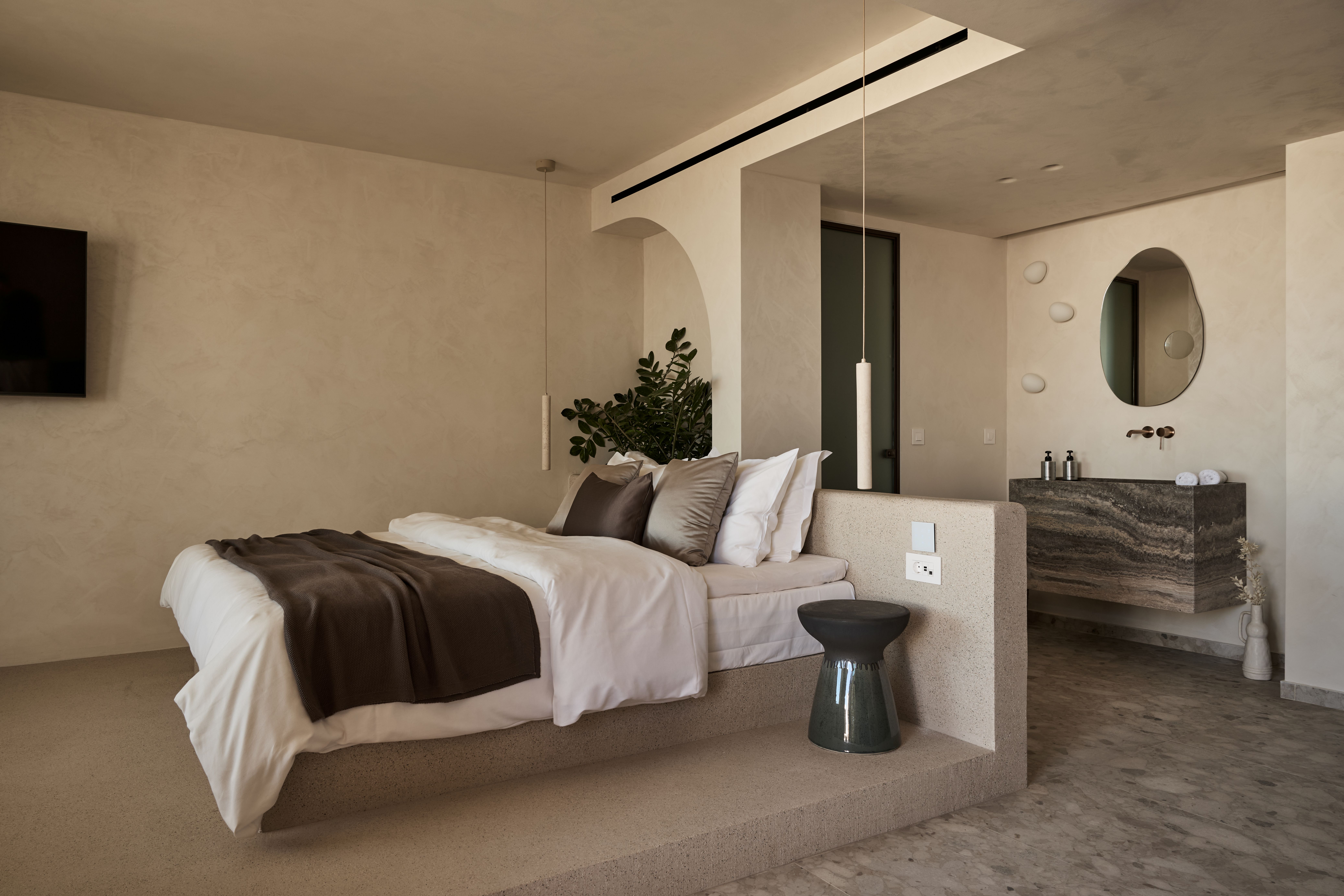 HAVEN, SUITE, SEA VIEW, OUTDOOR JETTED TUB, BATHTUB