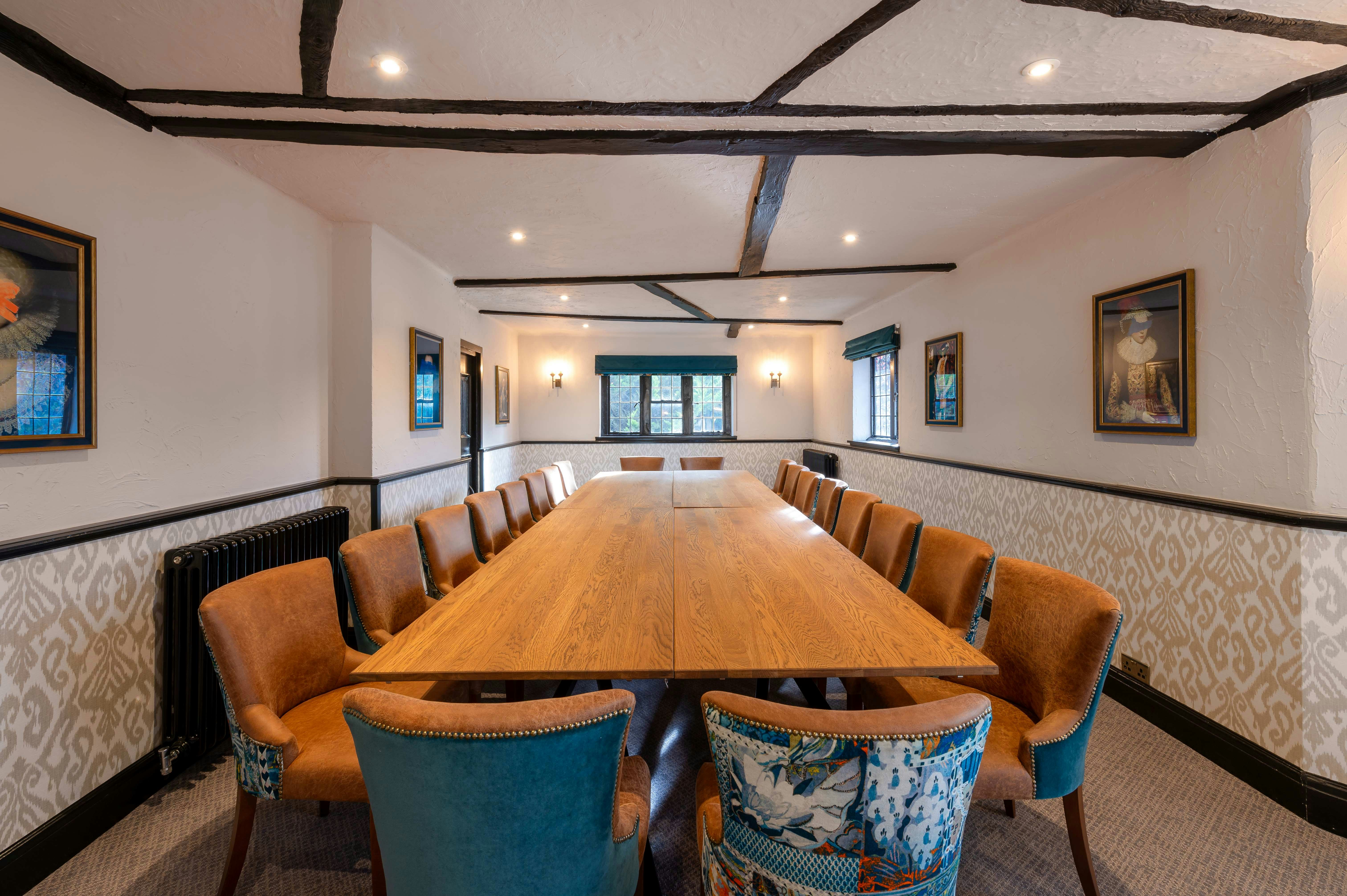 Thatchers, BW Signature Collection by Best Western 24/36