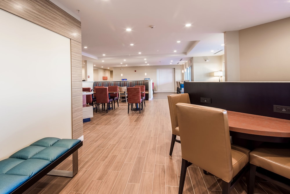 Towneplace Suites Cleveland 29/34