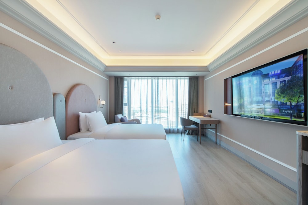 Mercure Xiamen Science City 6/44