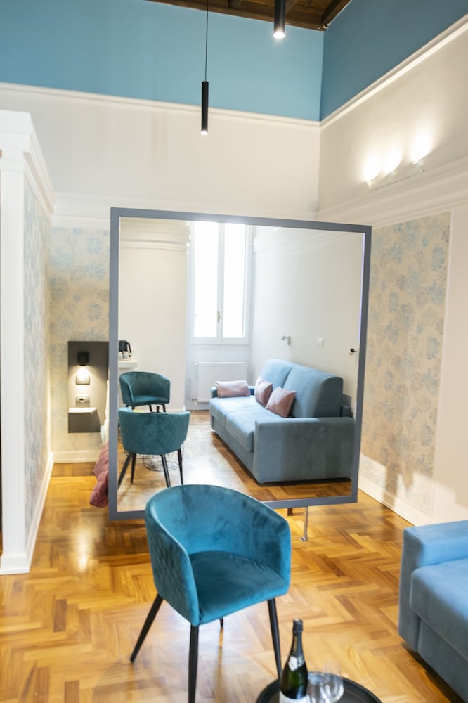 Hadrianus Temple Suites - The Venue Collection 46/58