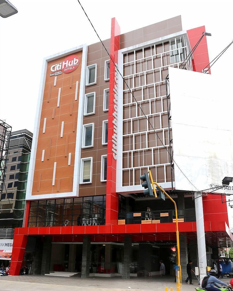 Grand Citihub Hotel at Panakkukang 1/15