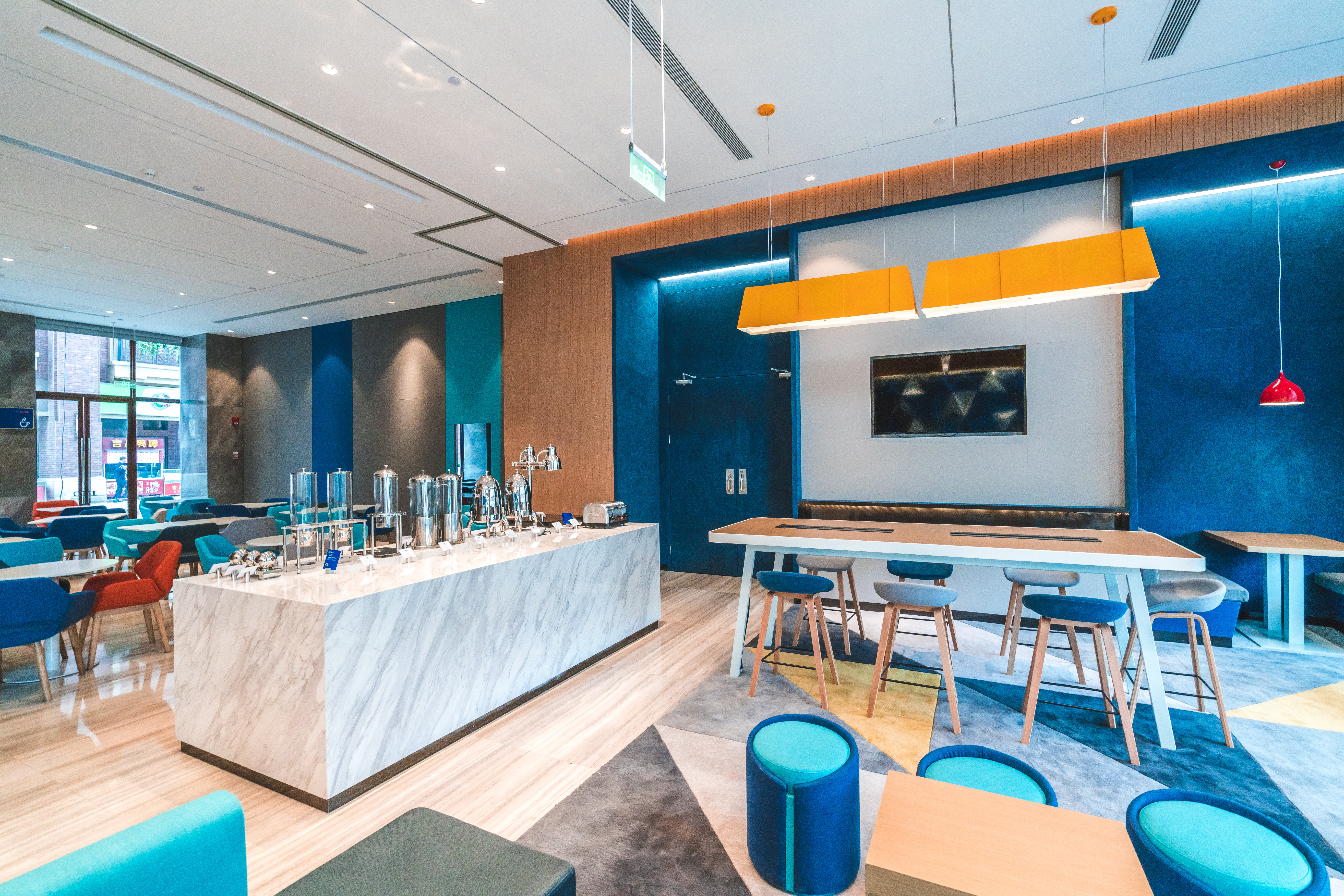 Holiday Inn Express Pengzhou Downtown 58/71