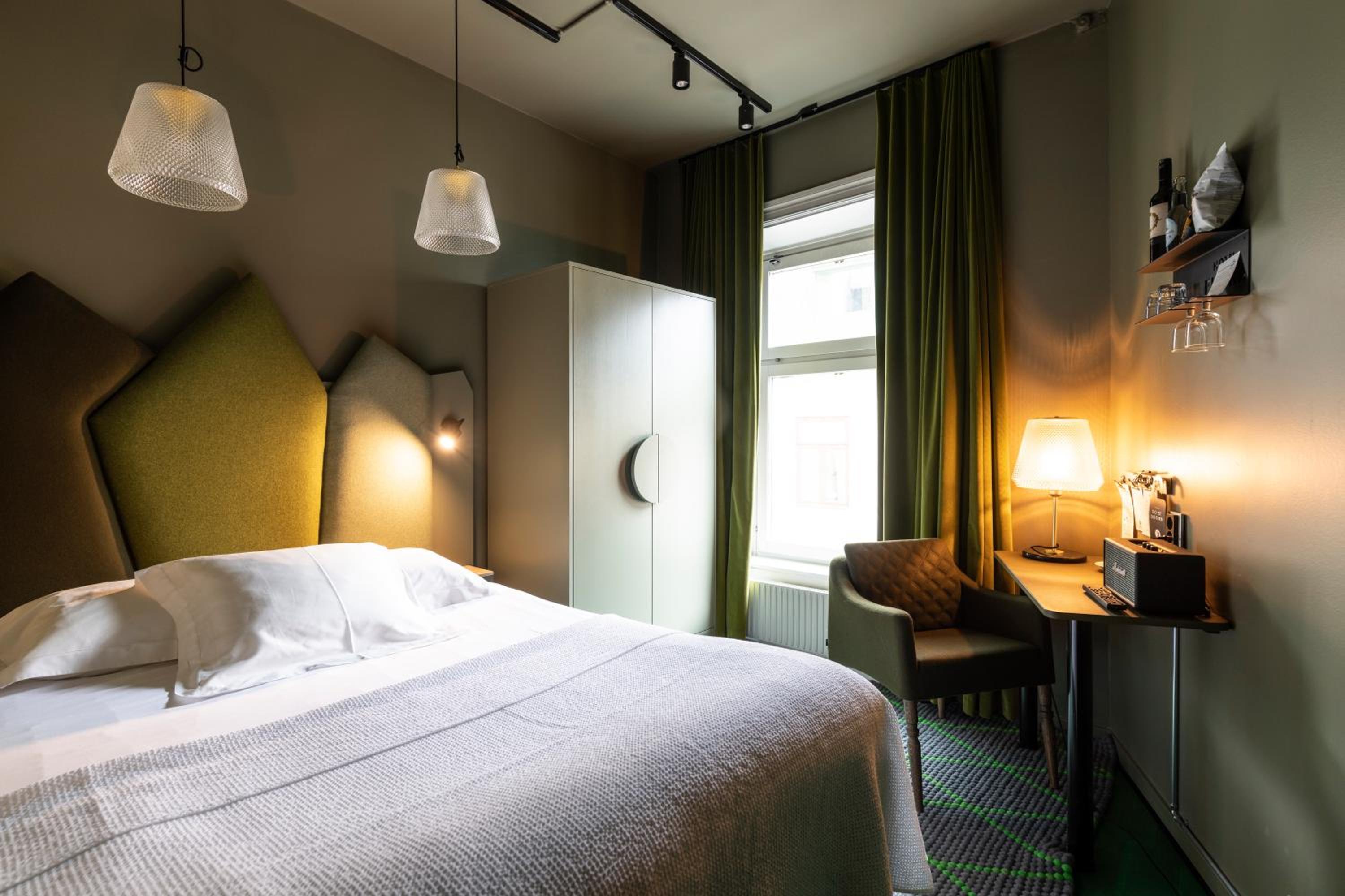 غرفة بسرير مزدوج، Hotel Flora 4/10