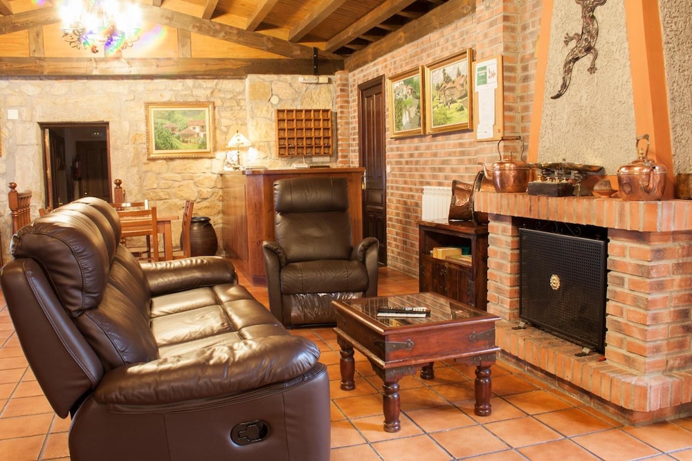 Entremontes 20/38
