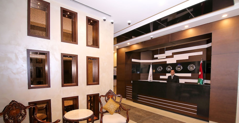 Viola Hotel Suites 9/35