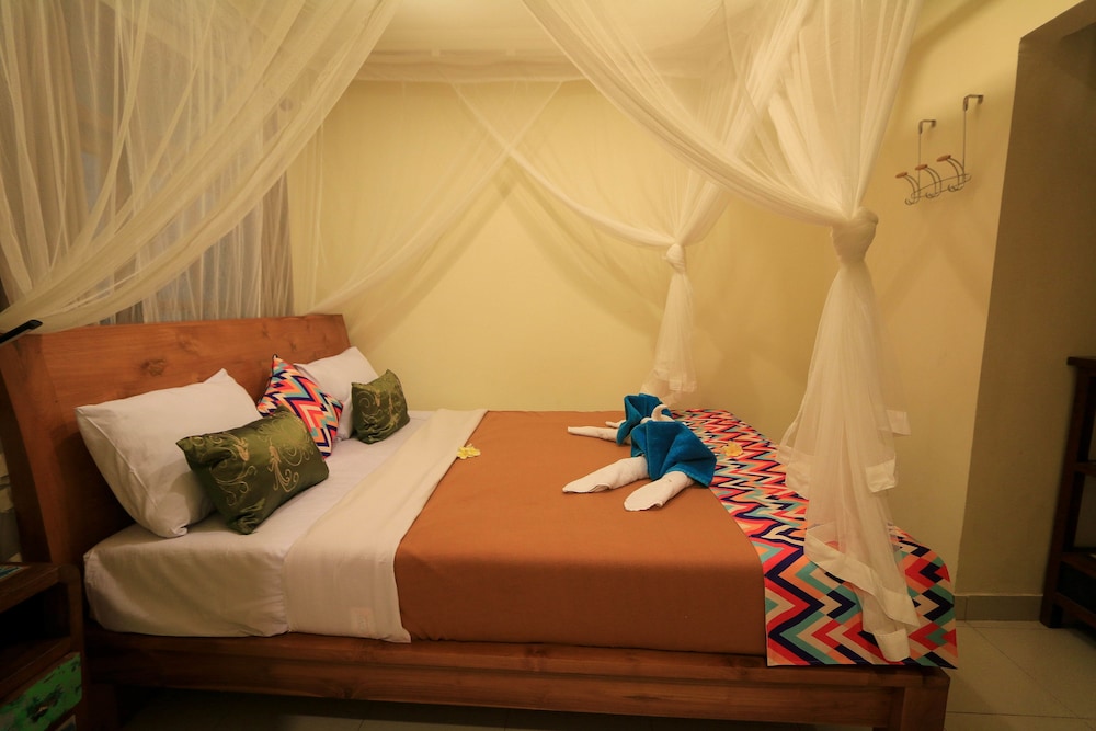 Gajah Biru Bungalows 13/50