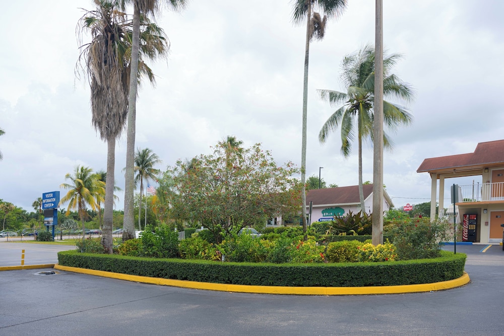 Fairway Inn Florida City Homestead Everglades 57/68