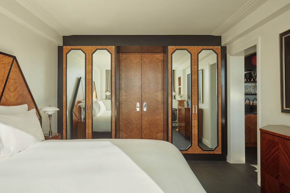 Art Deco, Suite, King Bed، Sea Containers London 3/5