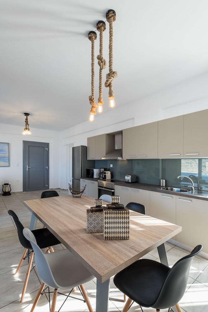 Paros Nereids Villas 35/50