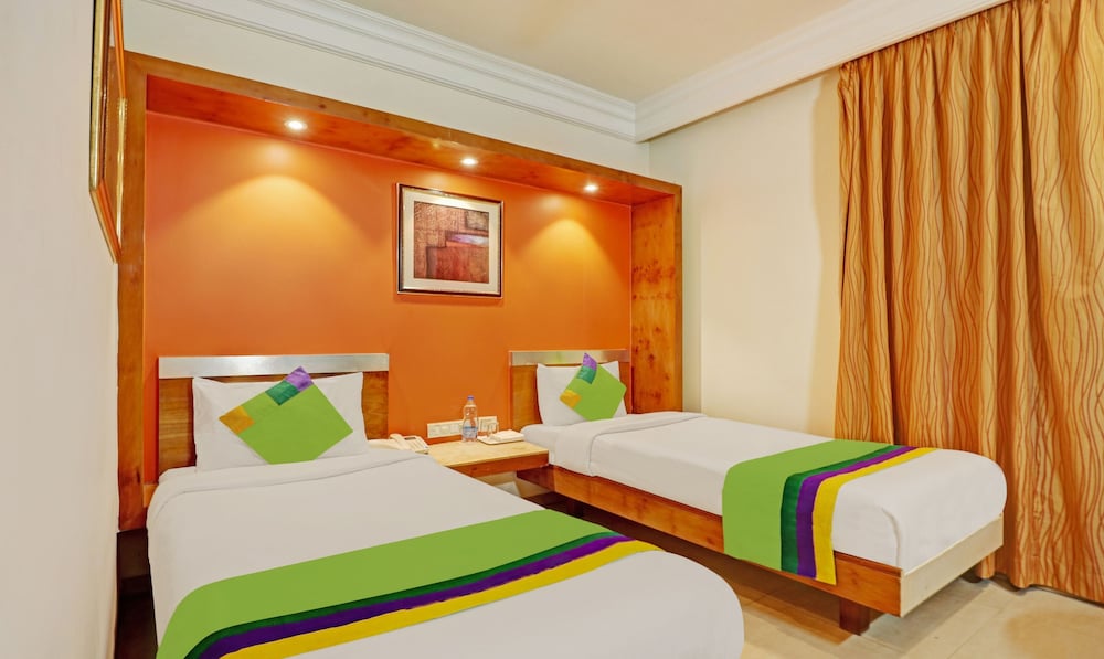 ZIP ROOMS INDIRANAGAR 12/22