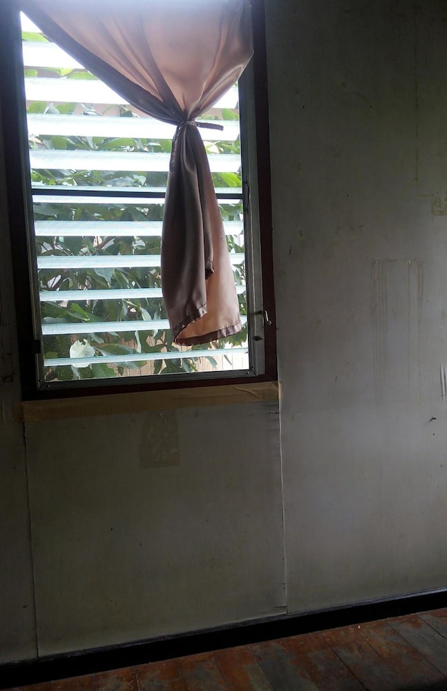 Anurak Guesthouse 20/39