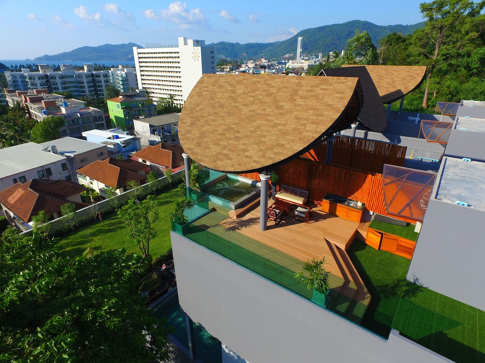 Bukit Pool Villas 41/44