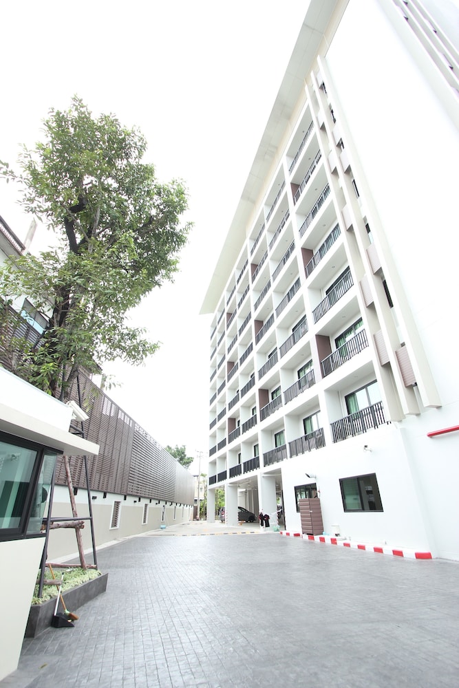 14 Residence 2/61