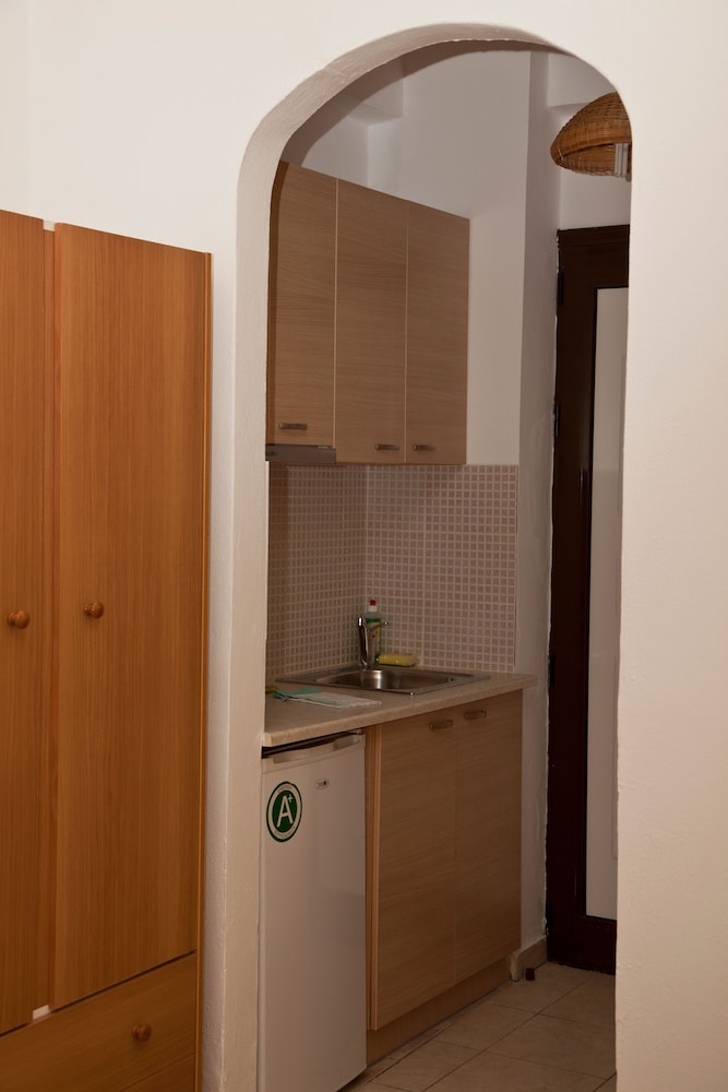 Manolis Apartments 30/72