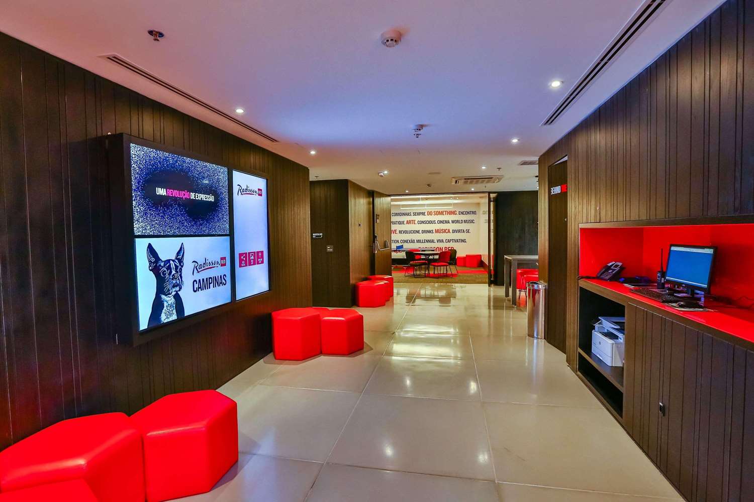 Radisson Red Campinas 24/45