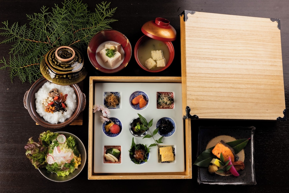 Yufuin Onsen Toshoan 36/44