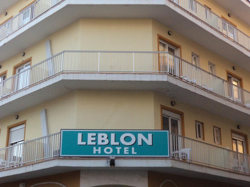 Leblon Hotel 1/19