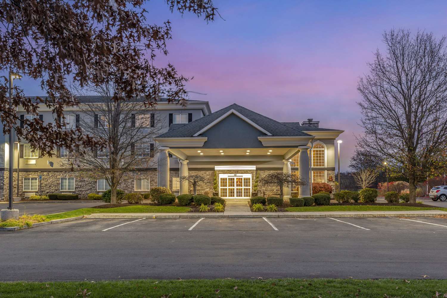 Comfort Inn & Suites East Greenbush - Albany 2/18