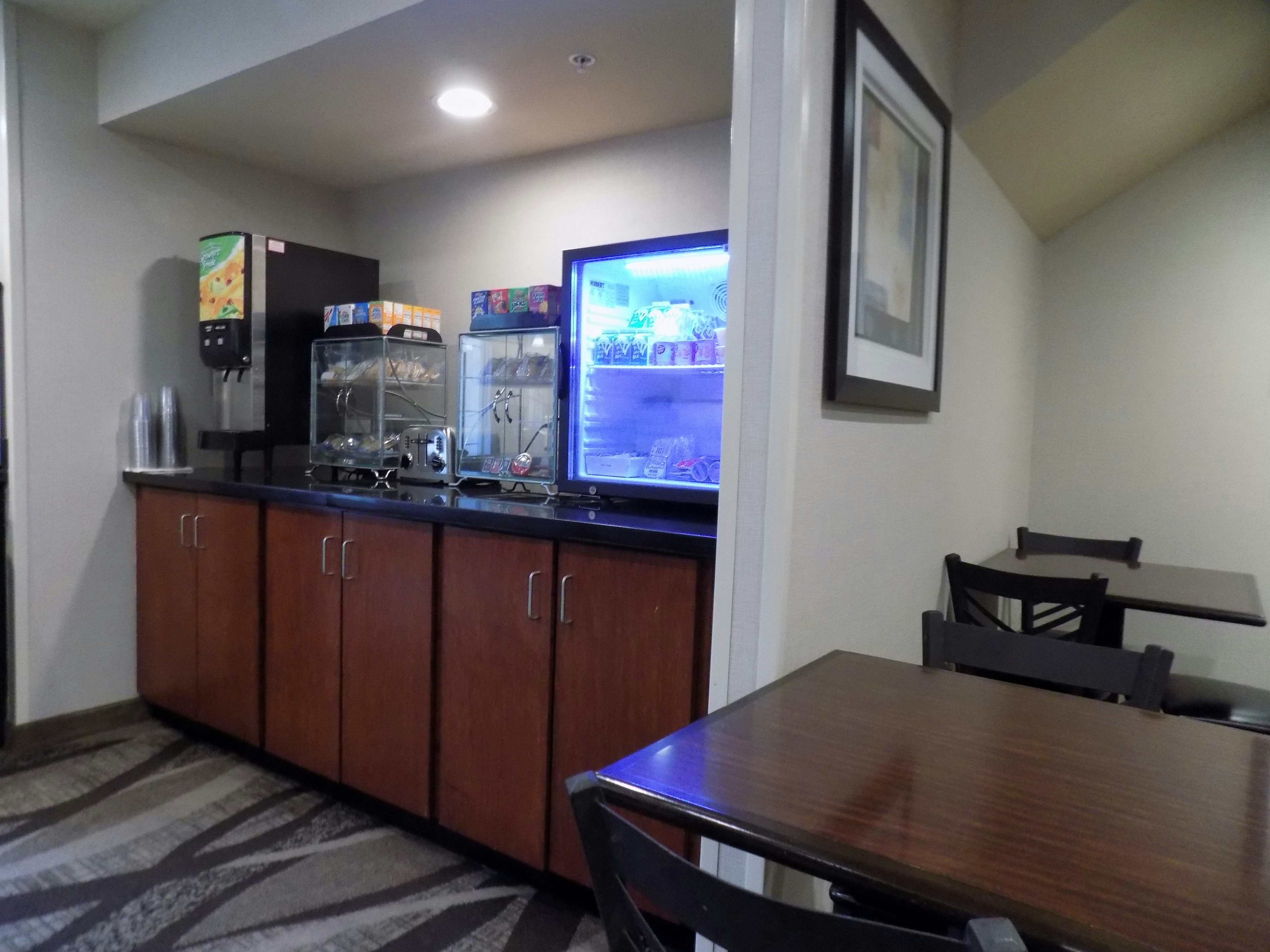 Cobblestone Hotel Suites Seward Ne 53/73