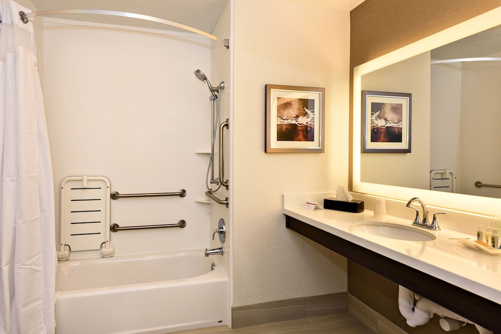 Holiday Inn St. George Conv Ctr 24/46