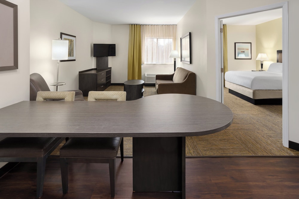 Candlewood Suites Chester - Philadelphia 47/69