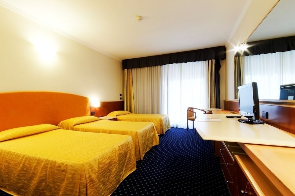 Eurocongressi Hotel 9/35