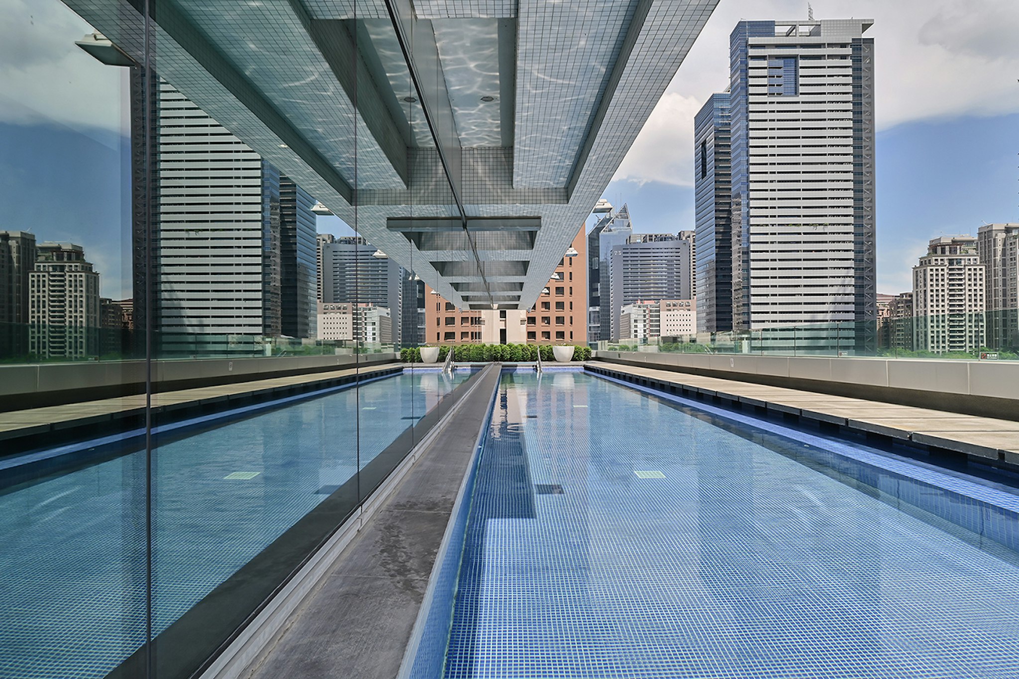 Millennium Hotel Taichung 78/80