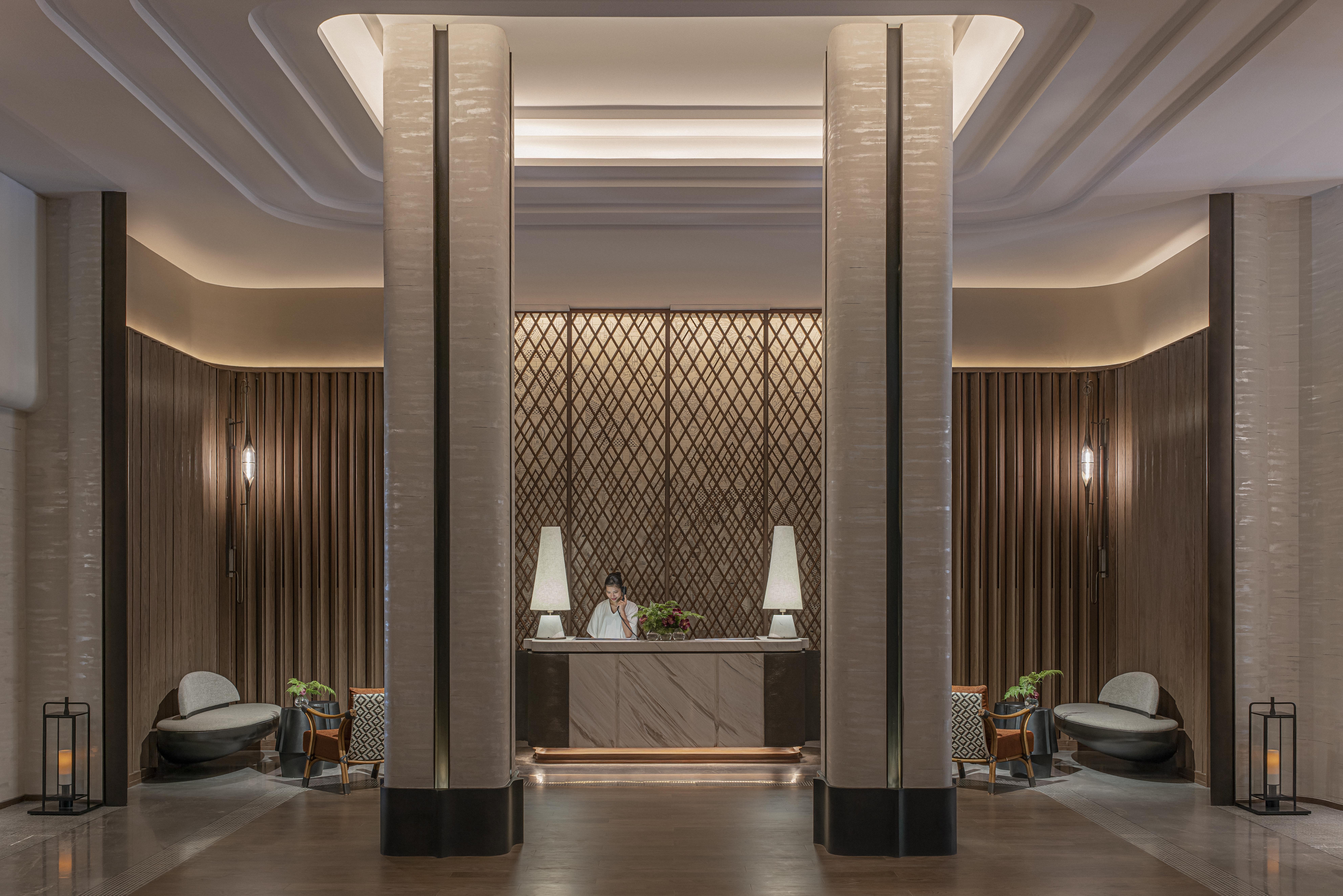 Four Seasons Hotel Bangkok at Chao Phraya River 10/35