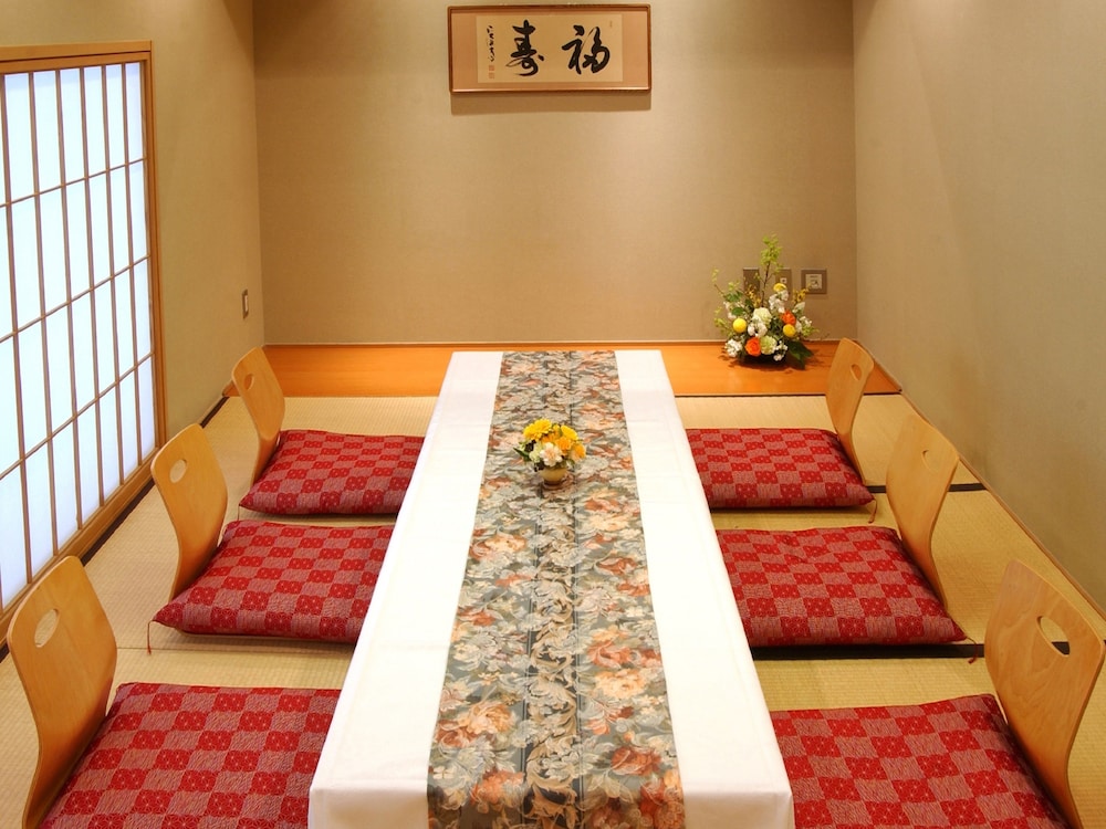 Crown Palais Kokura 39/56
