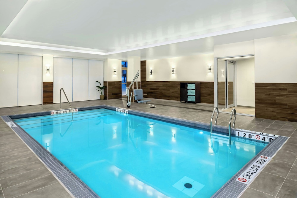Fairfield Inn & Suites Gravenhurst Muskoka 32/50