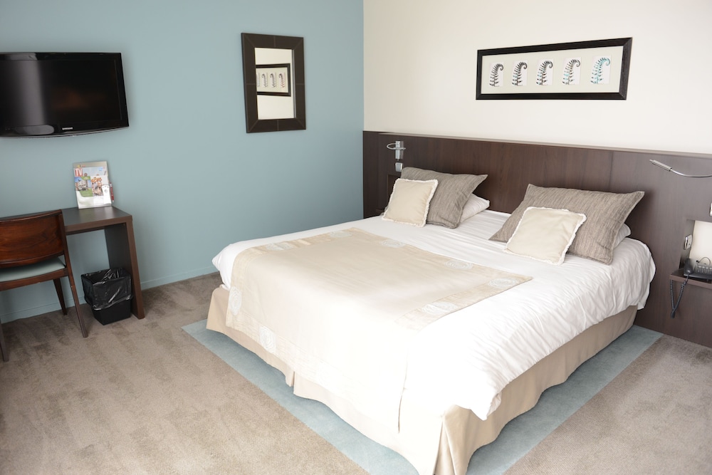Hotel Du Pasino Saint-Amand-Les-Eaux 8/40