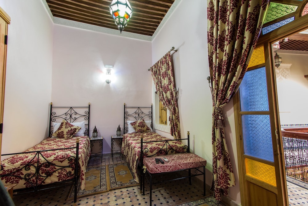 RIAD TARYANA 34/53