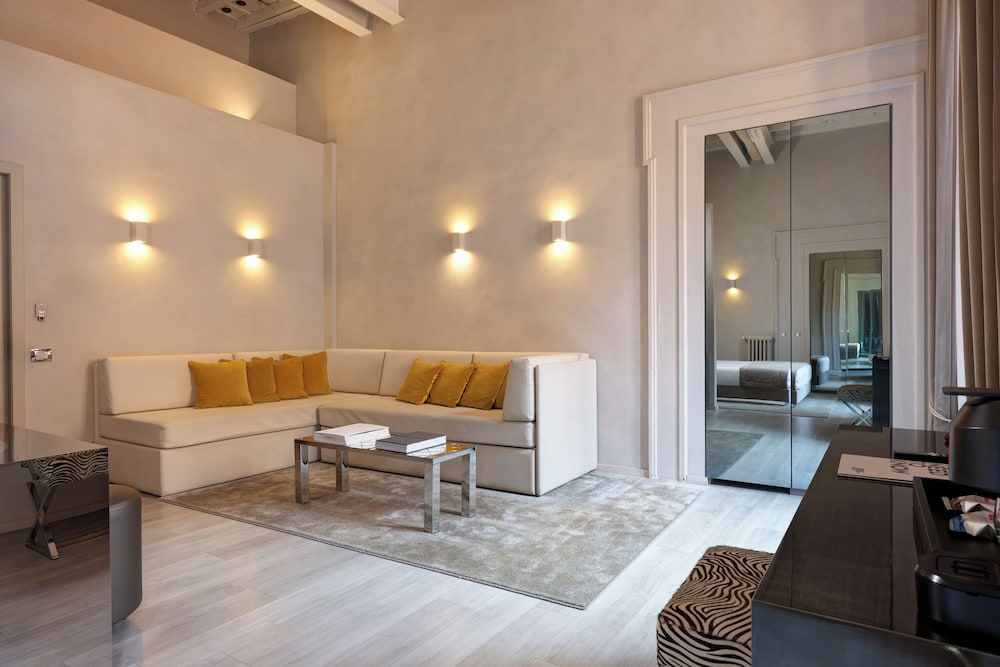 Terrace Pantheon Relais 40/71