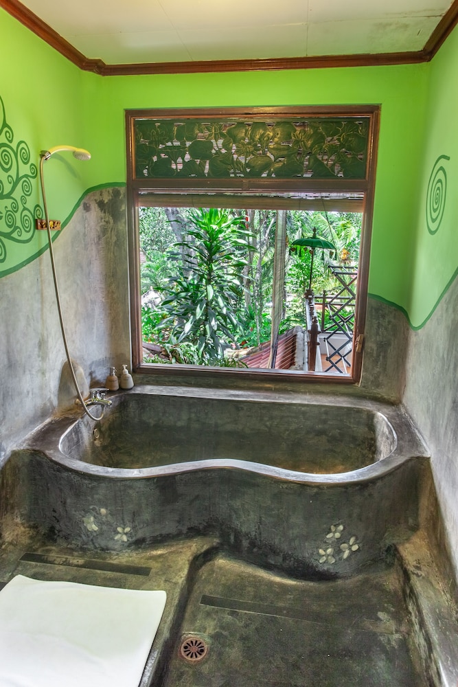 Swasti Eco Cottages 50/50