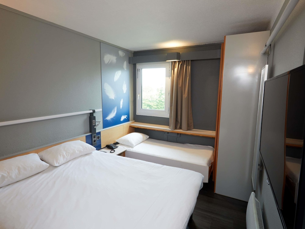 Hotel ibis Auxerre Sud 27/68