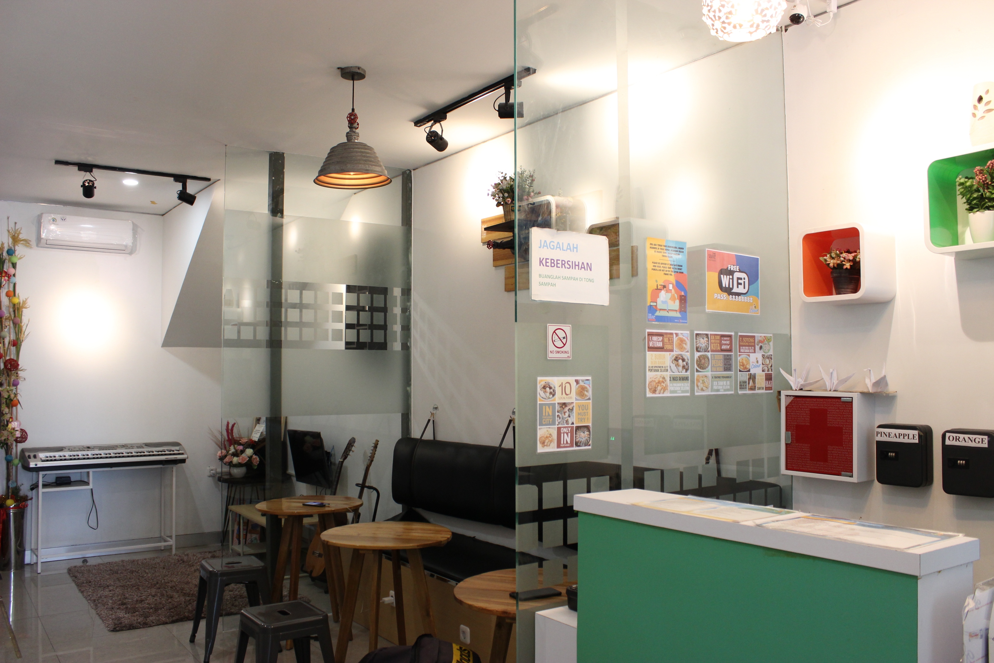 The Colour Hostel by ZUZU 10/17