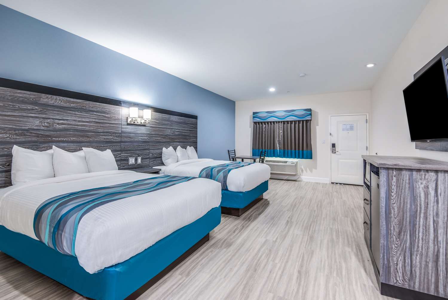ROOM, 2 QUEEN BEDS, ACCESSIBLE