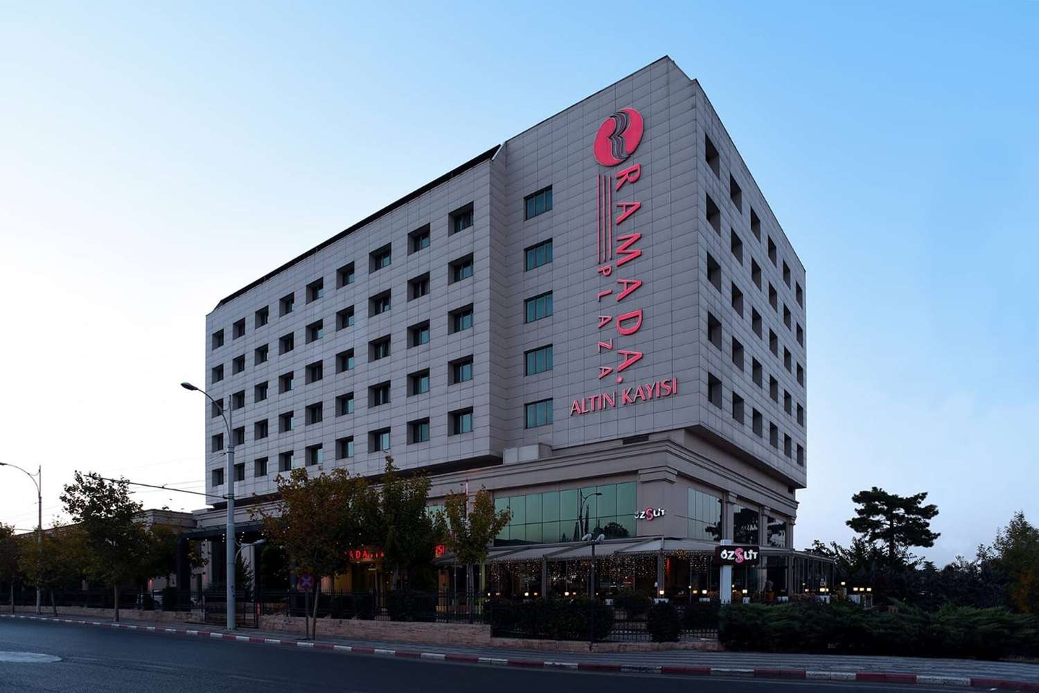 Ramada Plaza Malatya Altin Kayisi 1/14
