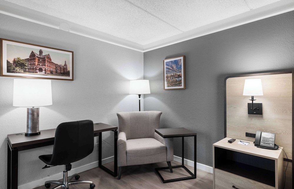 La Quinta Inn Stockton 45/53