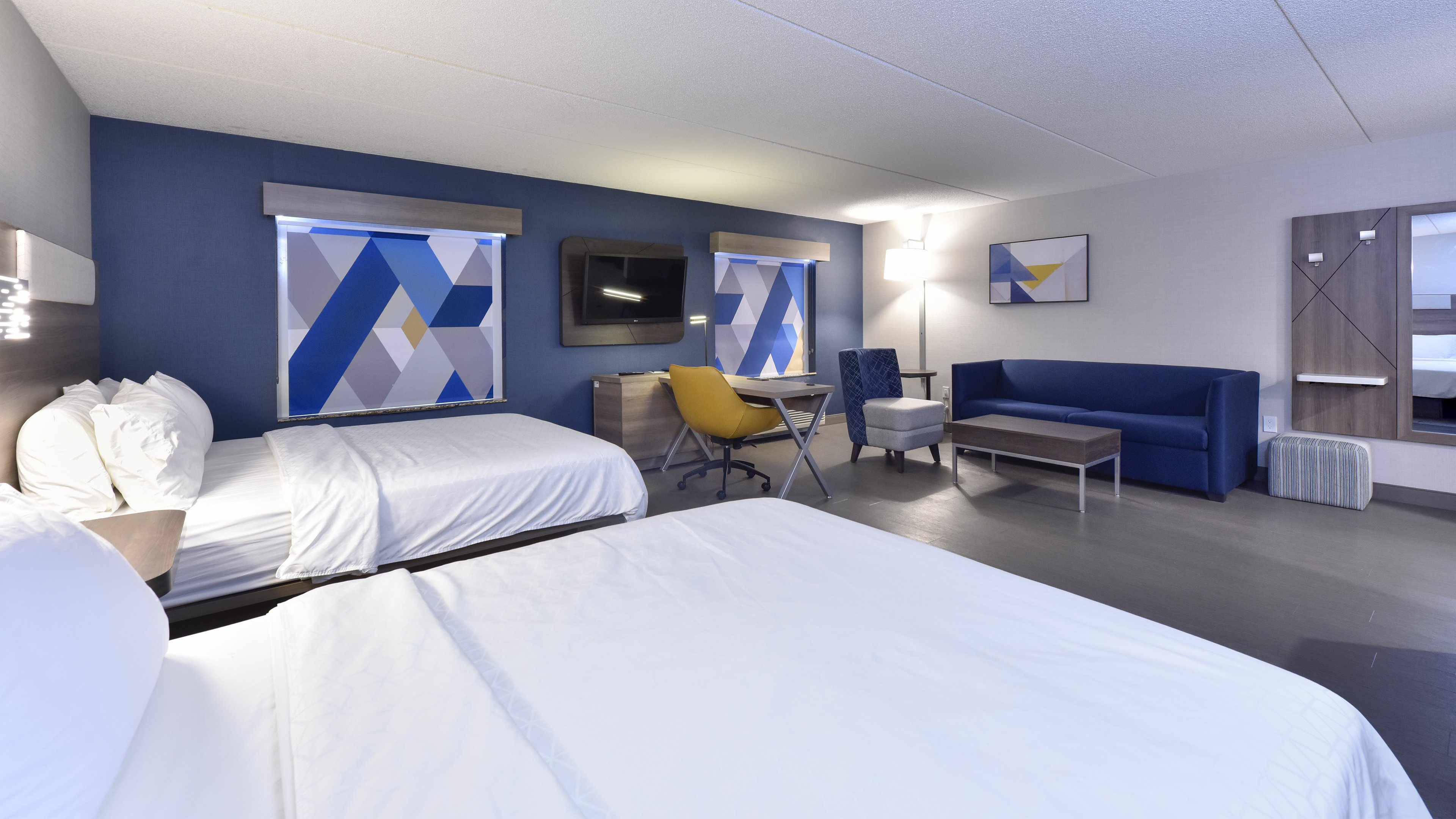 Holiday Inn Express Hotel Suites Waterloo St Jacobs 15/78