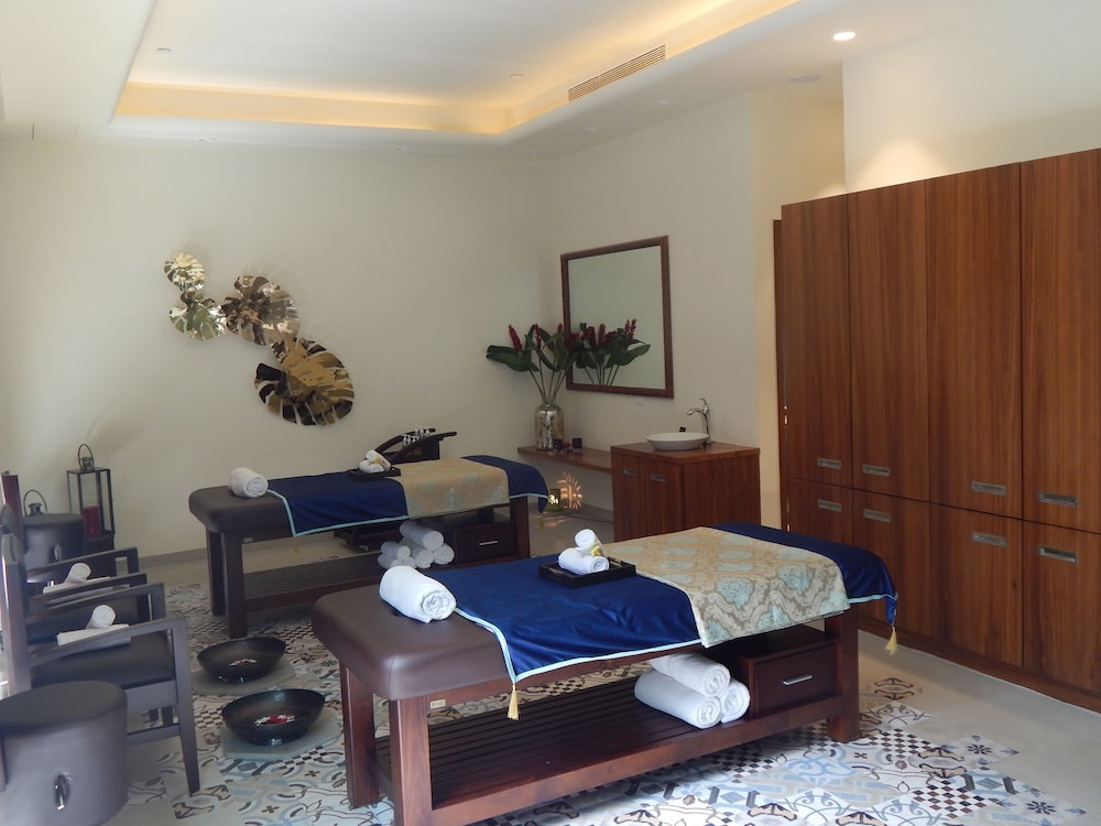 Radisson Jass Khajuraho 14/37