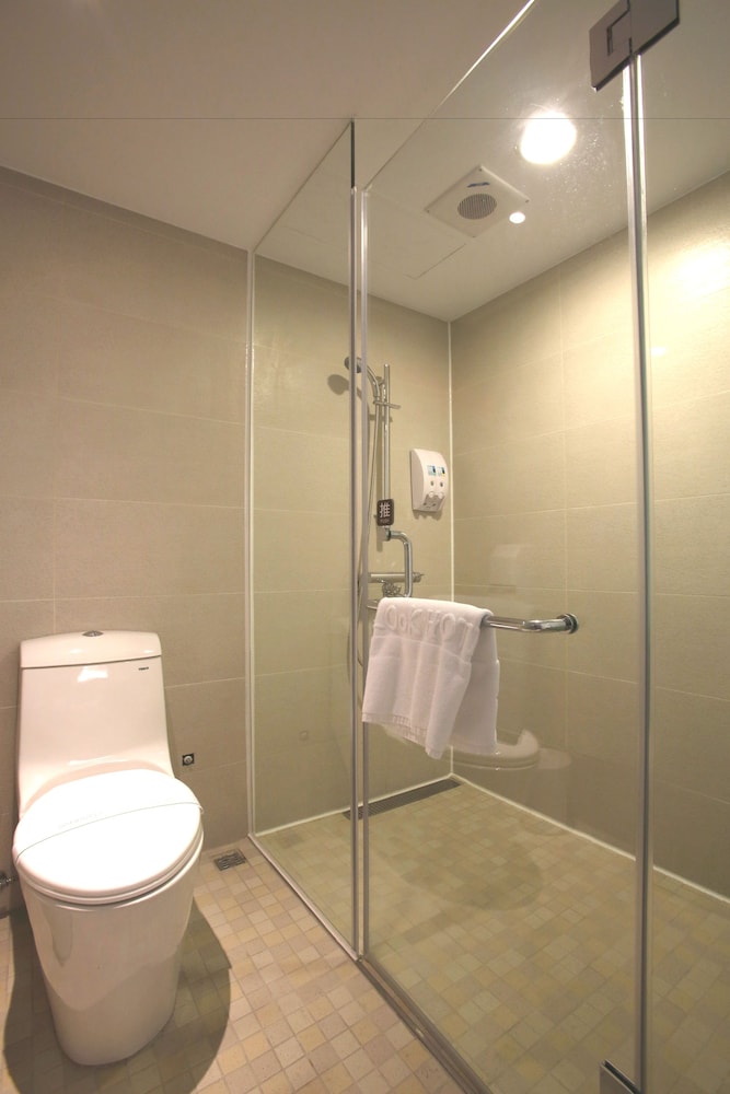 Chiayi Look Hotel 55/57