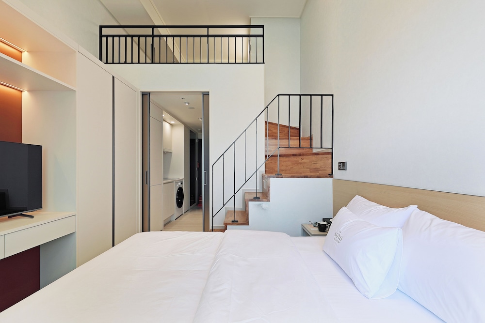 Sota Suite Pyeongtaek Godeok 17/60
