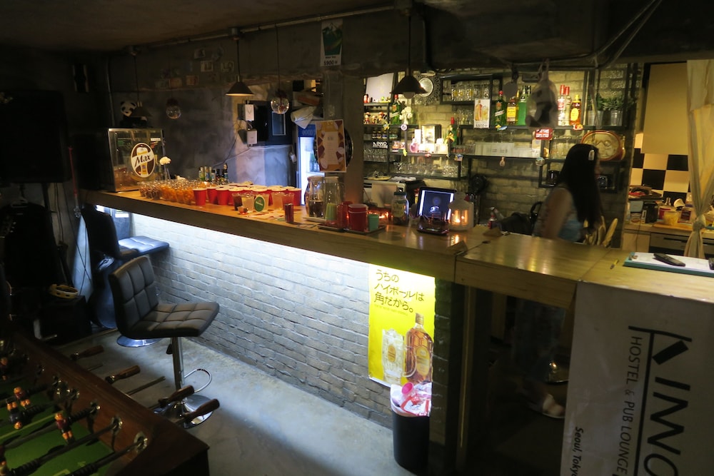 Inno Hostel &amp; Pub Lounge Hongdae 62/65